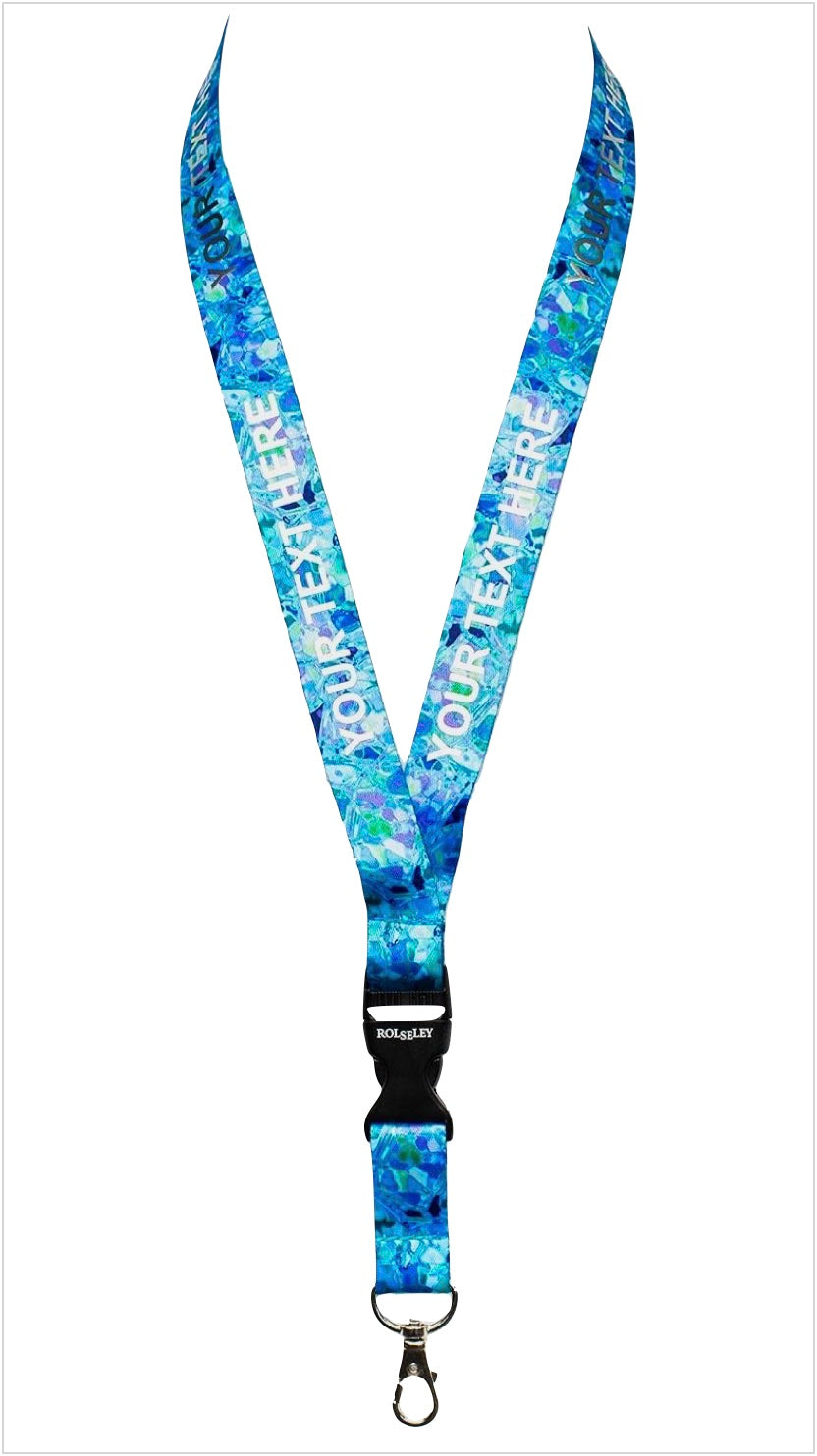 Mėlynų, žalių kristalų raštų kaklajuostė su Jūsų tekstu baltame fone