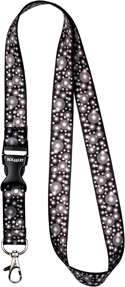 Juoda baltų sferų raštų kaklajuostė su Jūsų tekstu perlenkta