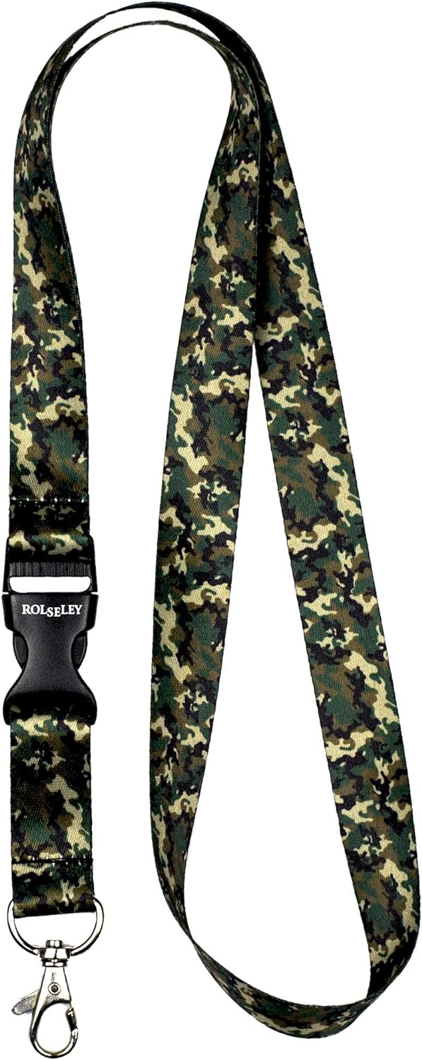 Kamufliažinių spalvų ir raštų kaklajuostė su Jūsų tekstu perlenkta